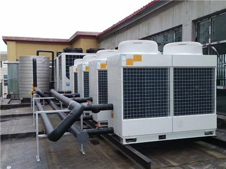 空調(diào)機(jī)組(AHU)加風(fēng)機(jī)過濾器單元(FFU)的空氣處理方案