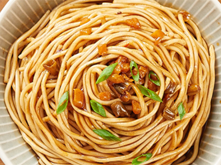 T/HBLS 0001-2021 荊楚大地 傳統(tǒng)風味武漢熱干面(生干面型)