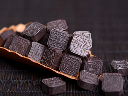 GB/T 18798.5-2013 固態(tài)速溶茶 第5部分: 自由流動和緊密堆積密度的測定